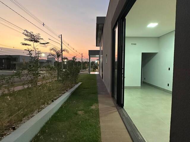 #8 - Casa para Venda em Cuiabá - MT