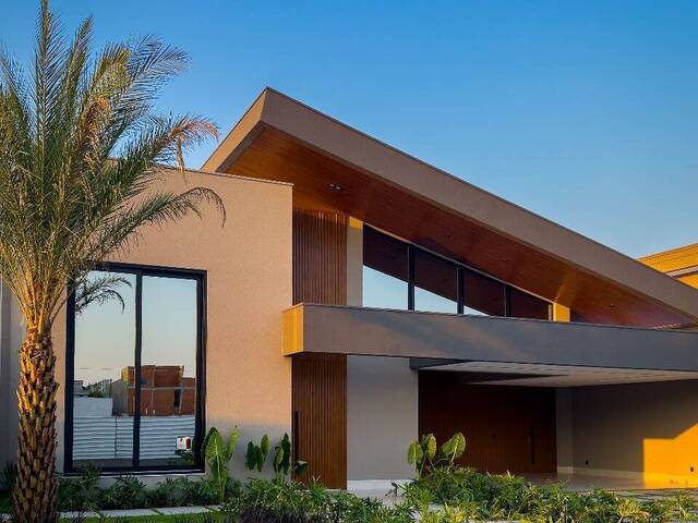 #10 - Casa para Venda em Cuiabá - MT